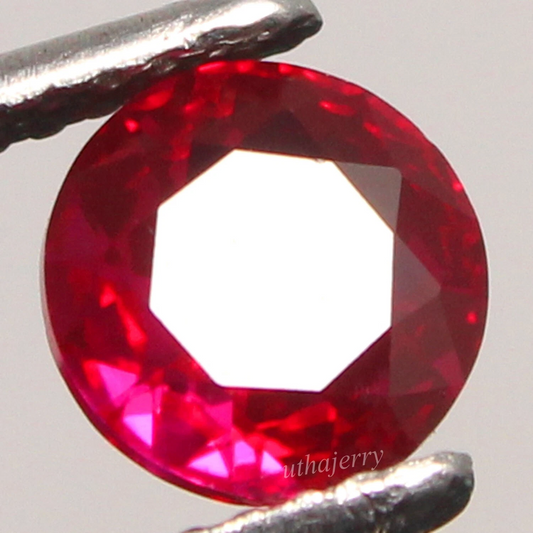 Natural Mogok Pigeon Blood Red Ruby Unheated 5.50 MM Round Gems UT02