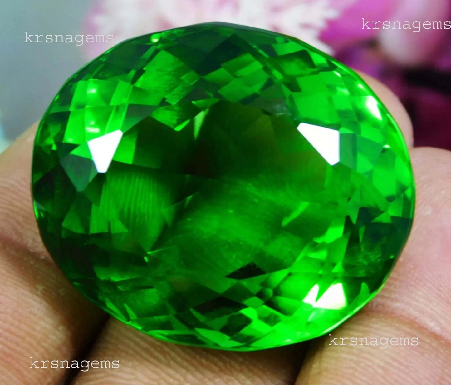 Top AAA+ 155.55 Ct Certified Natural Green Peridot Oval Cut Loose Gemstone
