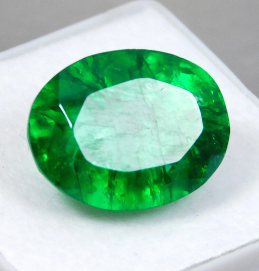 Certified Natural Colombian Green Emerald 10.25 Ct Oval Cut Loose Gemstone