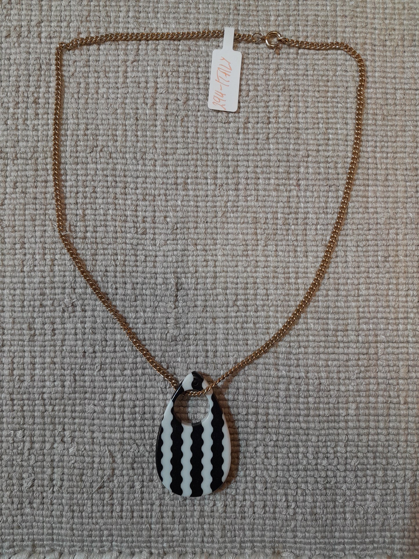 Handmade Necklace #294