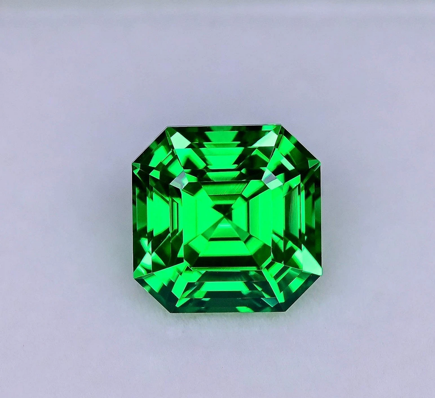 10 Ct Natural Colombian Green Emerald Asscher Cut GIE Certified Loose Gemstone