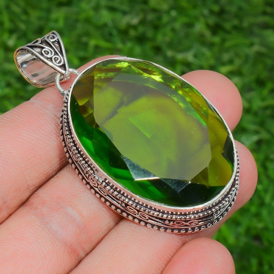 Green Peridot Gemstone Handmade 925 Sterling Silver Oval Cut Jewelry Pendant J22