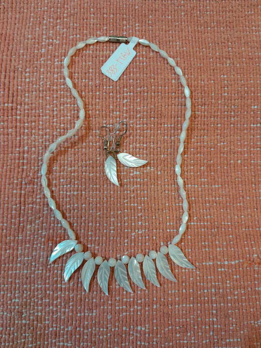 Handmade Necklace #383