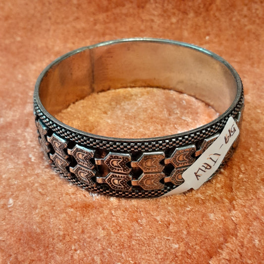 Handmade bracelet #519